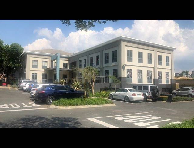 108M² OFFICE TO LET IN LONEHILL